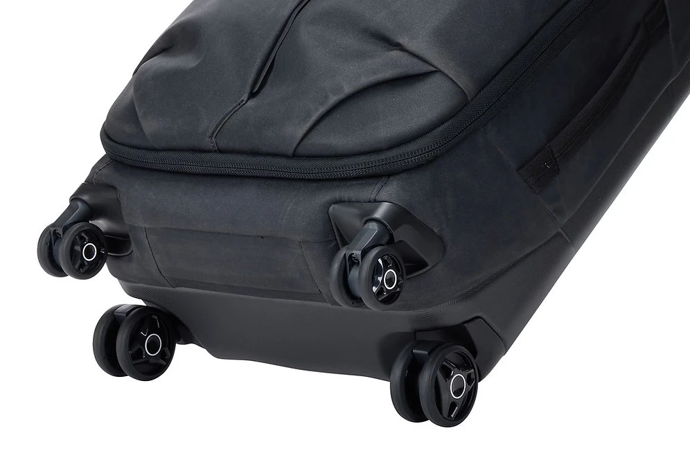 Thule Aion Carry On Spinner 9 Thule Aion Carry On Spinner - Image 9