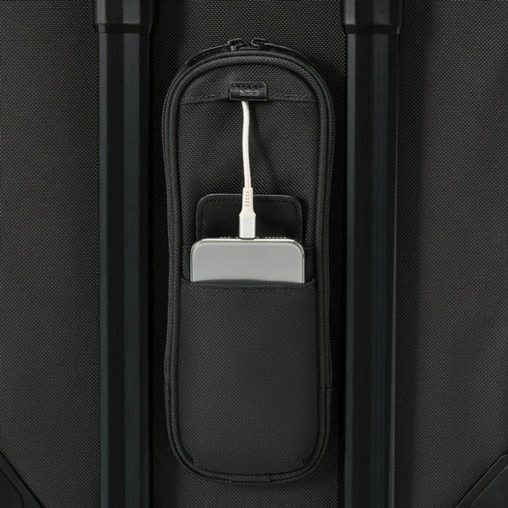 Briggs & Riley Baseline Global 21" Carry-On Spinner 14 Briggs & Riley Baseline Global 21" Carry-On Spinner - Image 14