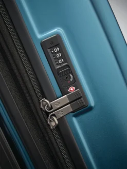 Samsonite Octiv Large Spinner -Samsonite || Osprey || Travelpro Sales Store 7cc935 520dabc6bc3446e5aa3fab8d0035032cmv2 1