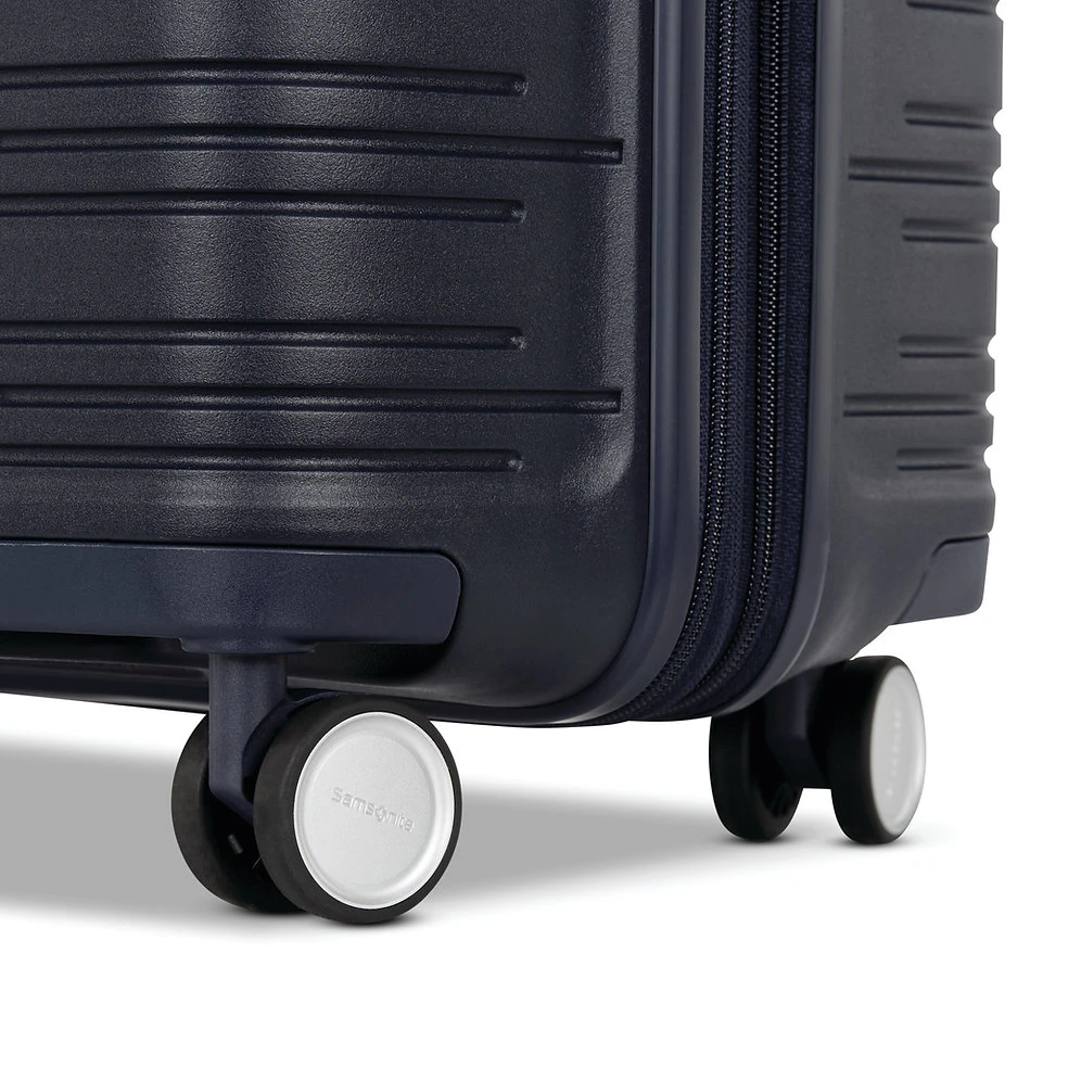 Samsonite Elevation Plus Medium Glider 13 Samsonite Elevation Plus Medium Glider - Image 13