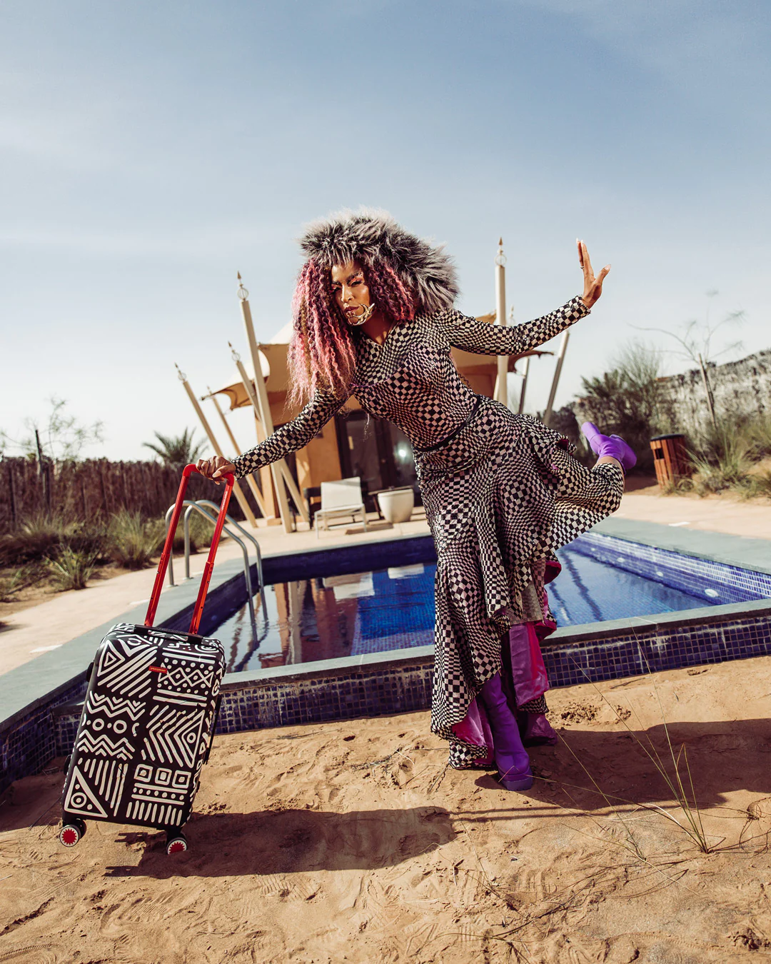 Sprayground A.I.8 - Origin Story Sharknautics Hardshell 21.5'' Carry-On Luggage 14 Sprayground A.I.8 - Origin Story Sharknautics Hardshell 21.5'' Carry-On Luggage - Image 14