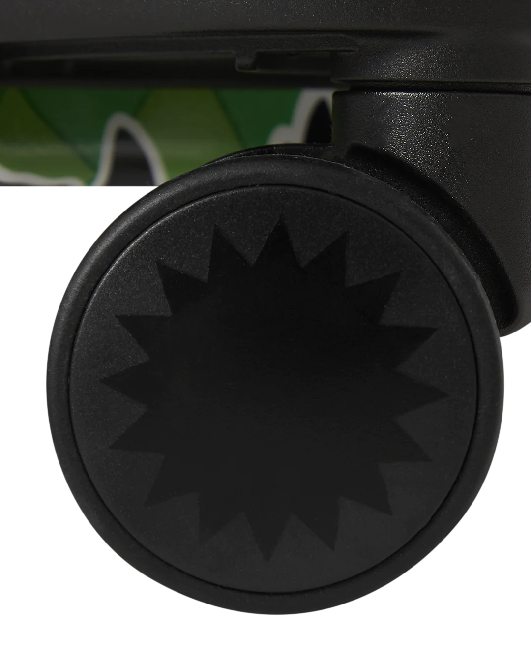 Sprayground The Wild One Sharknautics Hardshell 21.5'' Carry-On Luggage 10 Sprayground The Wild One Sharknautics Hardshell 21.5'' Carry-On Luggage - Image 10