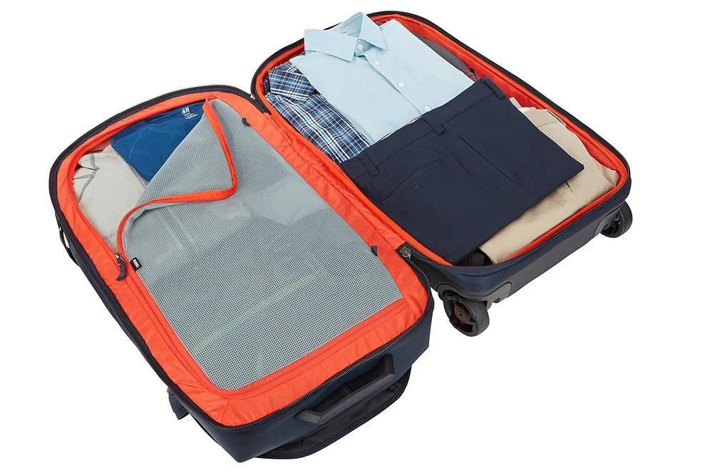 Thule Subterra Wheeled Duffel 70cm/28" 2 Thule Subterra Wheeled Duffel 70cm/28" - Image 2