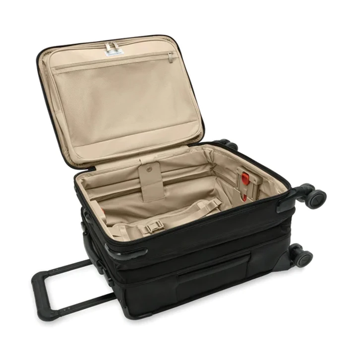 Briggs & Riley Baseline Compact Carry-On Spinner 7 Briggs & Riley Baseline Compact Carry-On Spinner - Image 7
