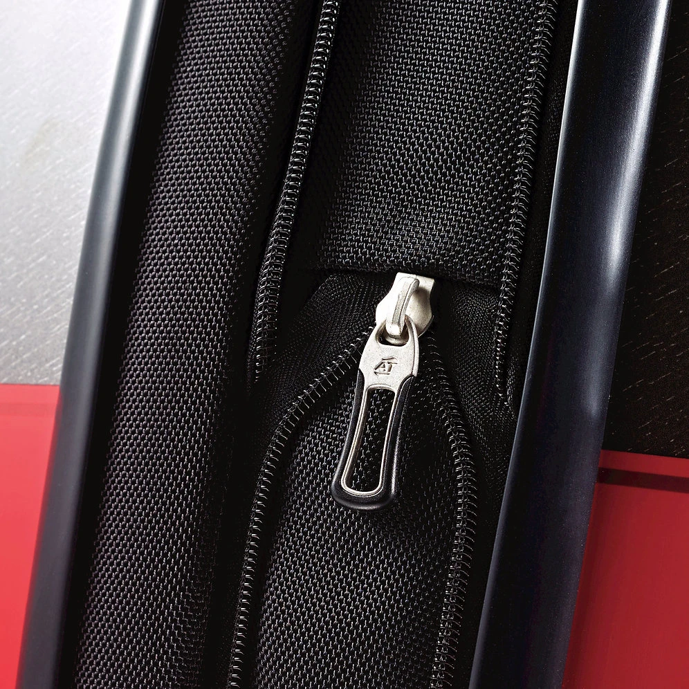 American Tourister Disney 21" Hardside Spinner 12 American Tourister Disney 21" Hardside Spinner - Image 12